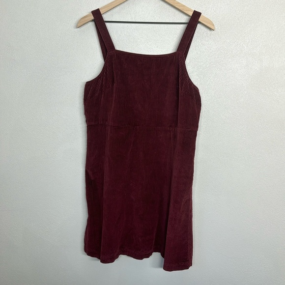 American Eagle Outfitters Dresses & Skirts - American Eagle Burgundy Corduroy Overall Mini Dress Size L w/ Adjustable Straps